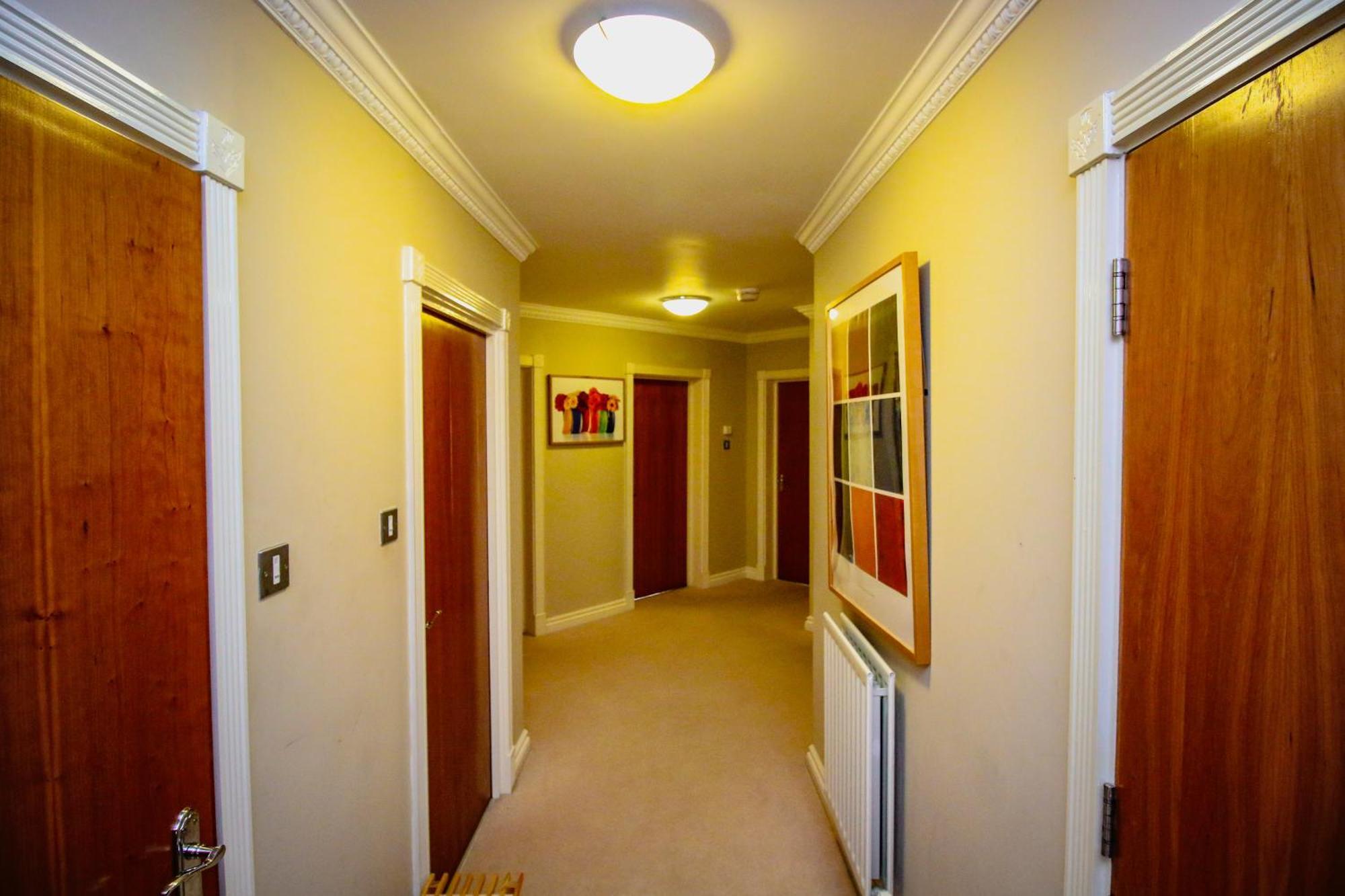 Turnberry Apartments Habitación foto